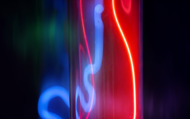 Добавьте неона!<